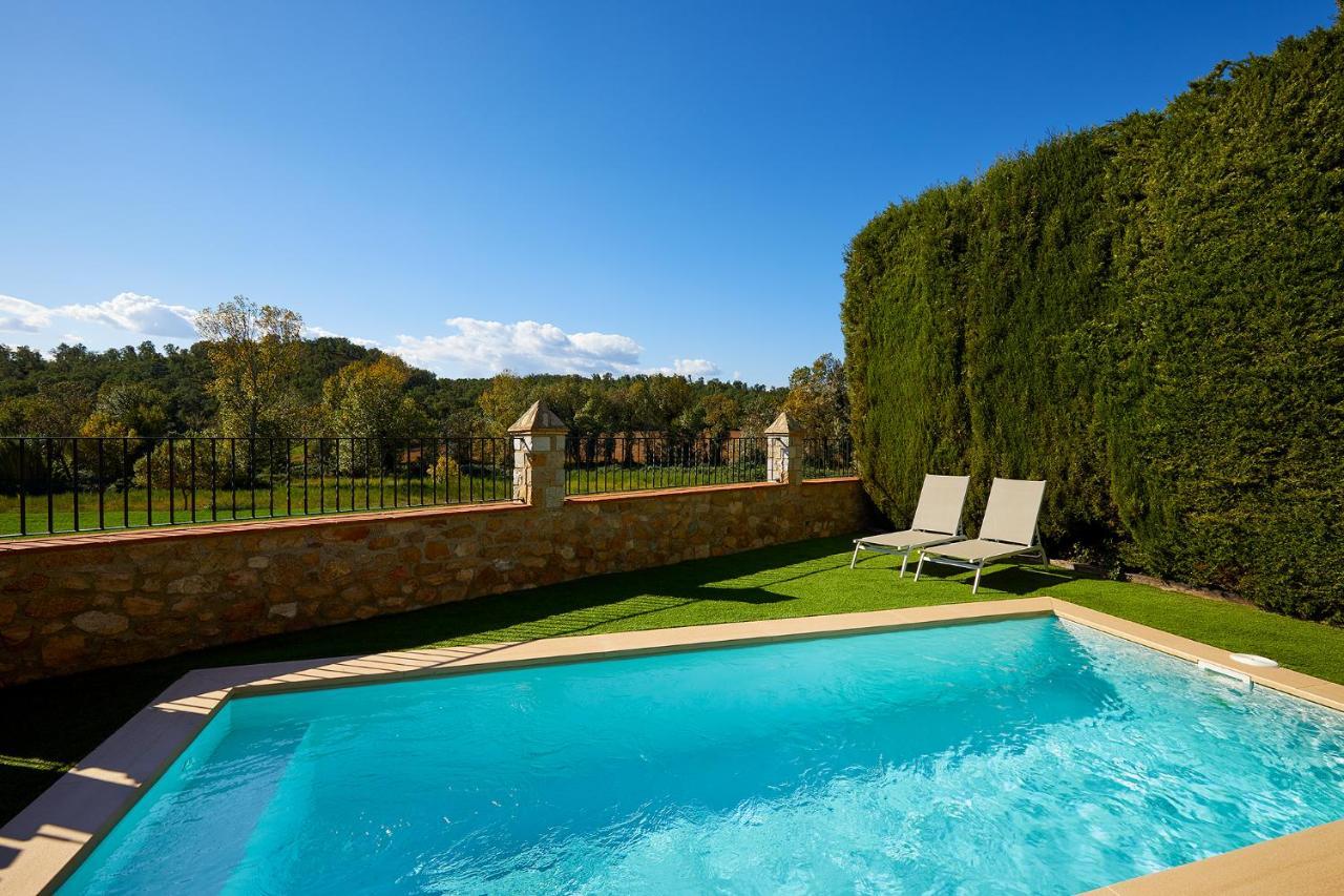 Cal Bisbe, Your Rural Holiday Home Capmany ภายนอก รูปภาพ