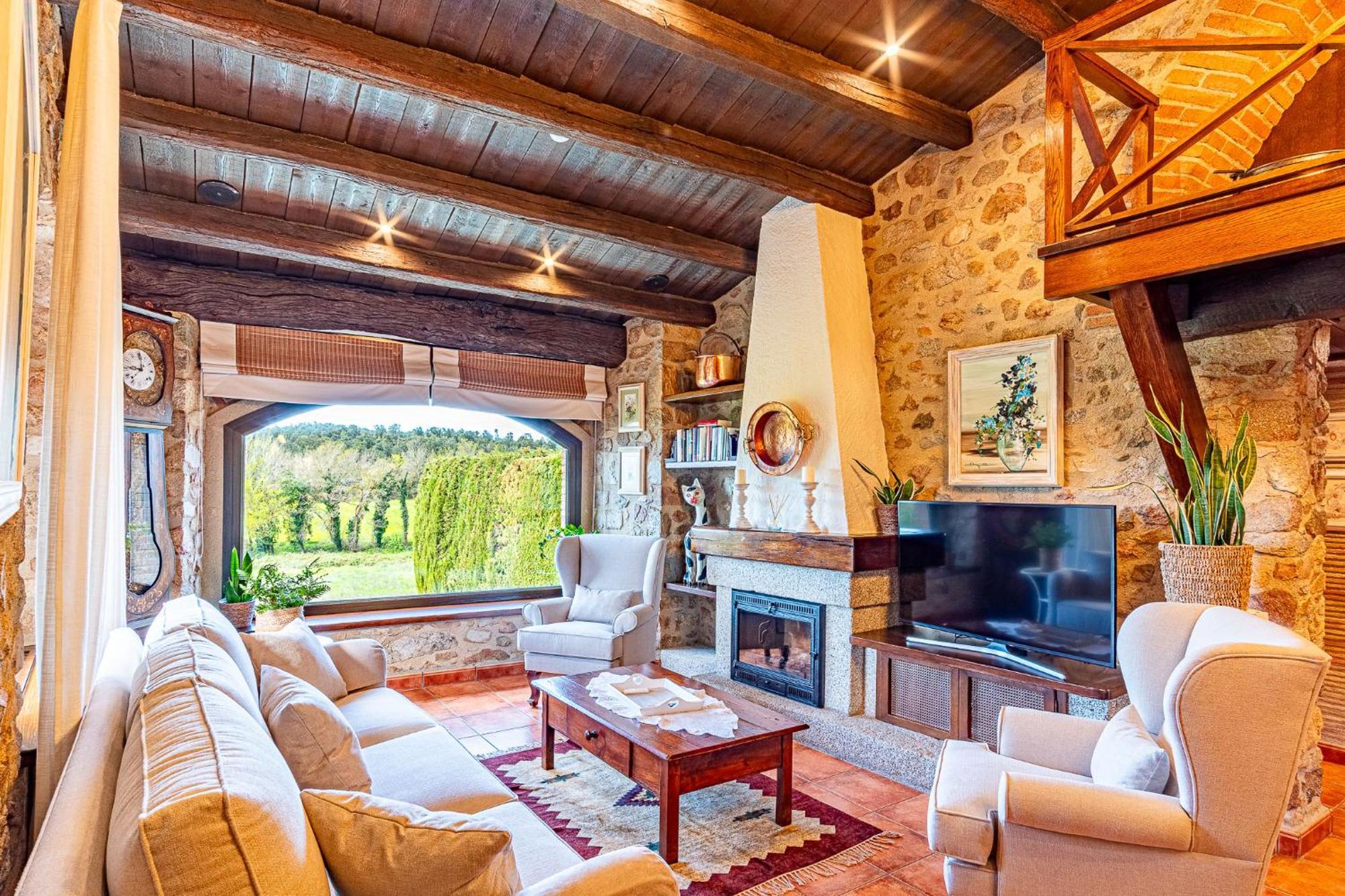 Cal Bisbe, Your Rural Holiday Home Capmany ภายนอก รูปภาพ